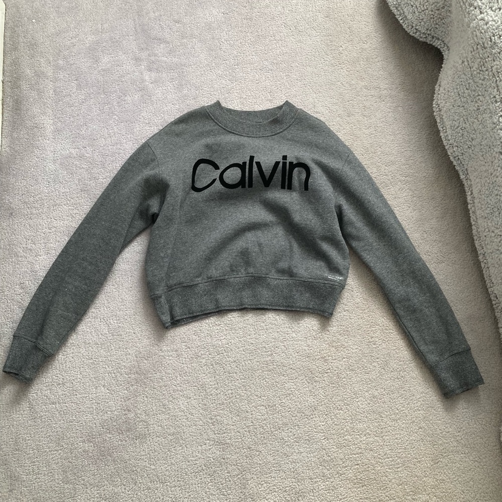 Calvin Performance women’s Gray Sweater